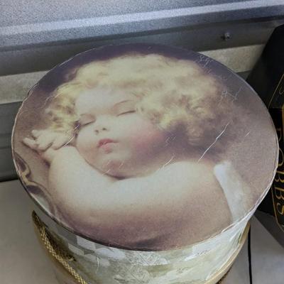 Hat Boxes