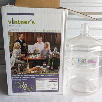 Vintner's Wine Making Kit