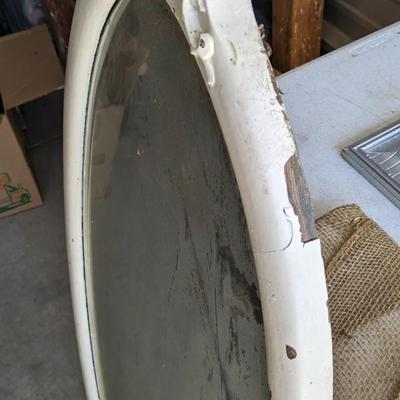 Mirrors and Wall Storage/Signs
