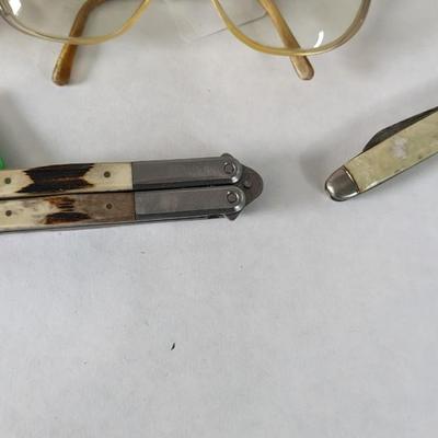 Spectacles and Knives