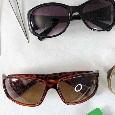 Spectacles and Knives