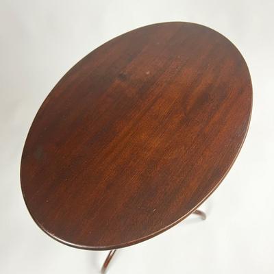 1263 Antique Mahogany Oval Tilt Top Table Candle-stand