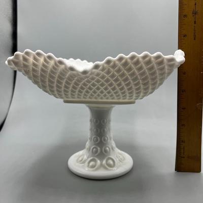 Vintage Large White Milk Glass Diamond Pattern Hobnail Ruffled Top Pedestal Fruit Bowl