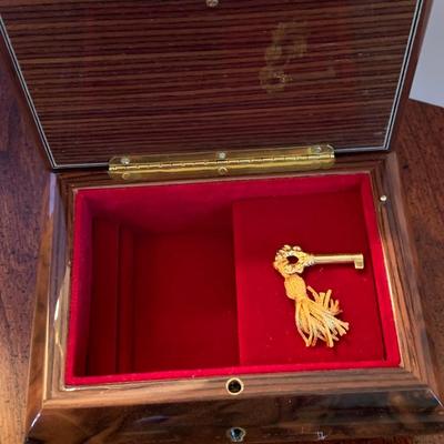 Swiss Made Music Jewelry Trinket Box - LOT 23