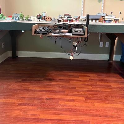 DREAM TRAIN Table *Not Tested*HO Scale*Read Details