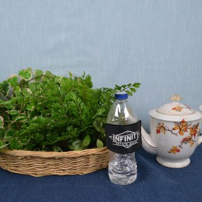 LOT 408. DECORATIVE PLANTS AND TEA POT