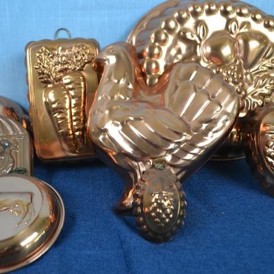 LOT 414. VINTAGE COPPER MOLDS
