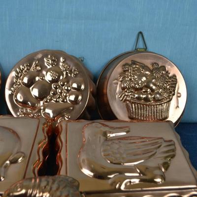 LOT 415. VINTAGE COPPER MOLDS