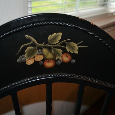 LOT 420. ROUND DINING SET