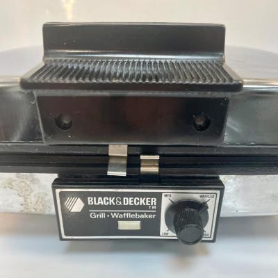 Vintage Black and Decker Grill Wafflebaker