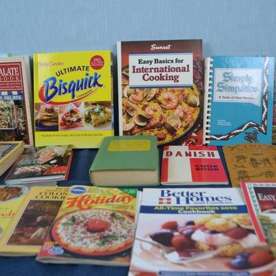LOT 451. COLLECTION OF COOKBOOKS