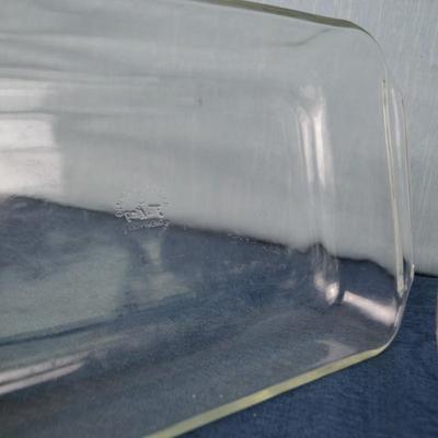 LOT 453. BAKEWARE, GLASSWARE