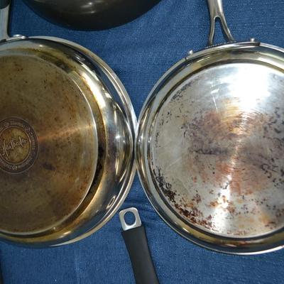 LOT 457 COOKWARE