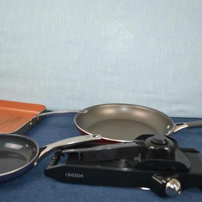 LOT 458. COOKWARE