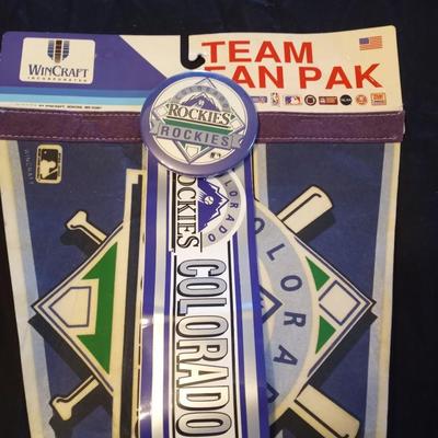 ROCKIES PIN EARRINGS CAP AND TEAM FAN PAK
