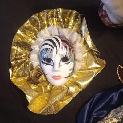 VINTAGE MARDI GRA MASKS