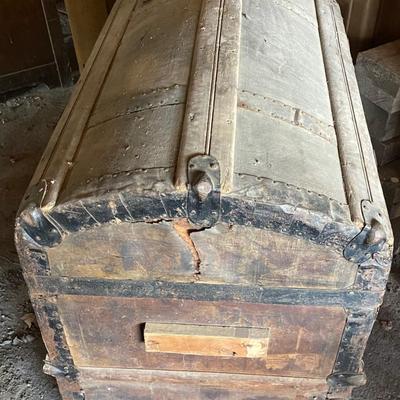 Beautiful Old Round Top Trunk