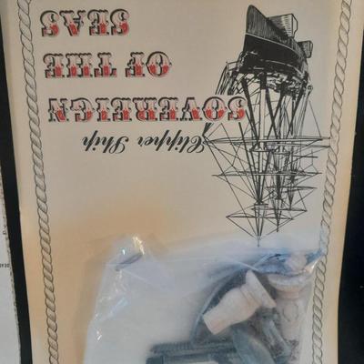 SOVERIGN OF THE SEAS WOOD SHIP MODEL IN BOX