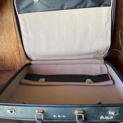 Yale Oshkosh Luggage