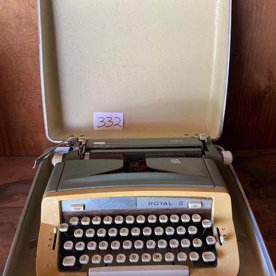 Vintage Royal Typewriter