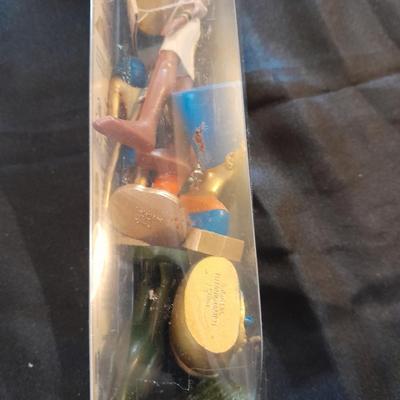 ANCIENT EGYPT TOOB EGYPT FIGURES, EGYPTIAN SPHINX, AND EGYPTIAN CANDLE / INSCENSE HOLDER