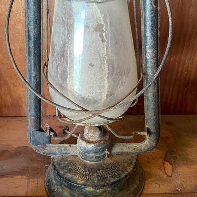 Vintage Embury MFG Lantern