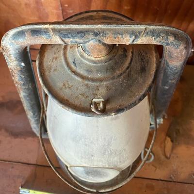 Vintage Embury MFG Lantern