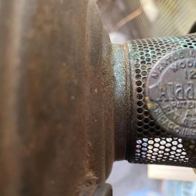Aladdin Model 12 Lantern