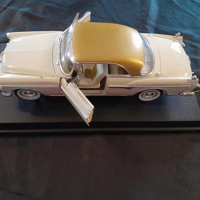 1955 CHRYSLER IMERIAL MODEL CAR ON STAND