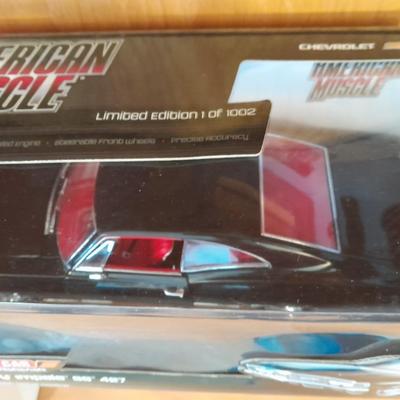MUSCLE CAR 1967 CHEVY IMPALA SS 427 1:18 SCALE DIE CAST METAL REPLICA AMERICAN MUSCLE CAR