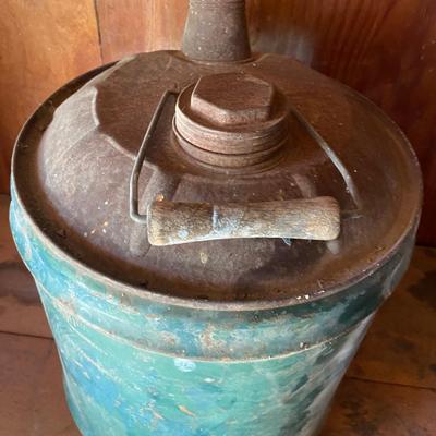 Vintage Conoco Can