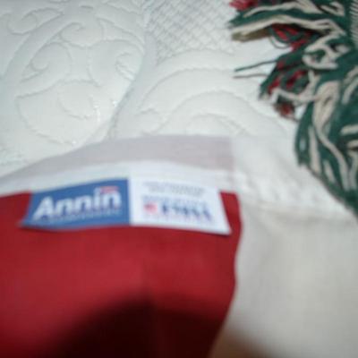 LOT 491 USA BUNTING FLAG AND BLANKET