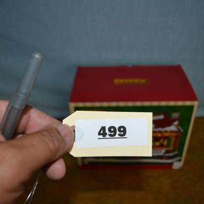 LOT 499. LIGHTED HOLIDAY HOUSE