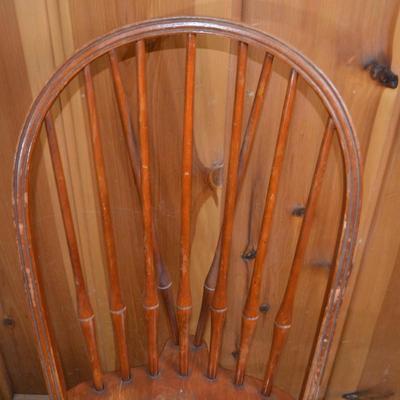 LOT 508. WOOD CHAIR