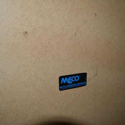 LOT 510 MECCO BRAND FOLDING CARD TABLE AND 4 CHAIRS