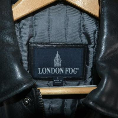 LOT 512. TWO MENS LARGE JACKETS