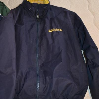 LOT 513.   THREE MENS JACKETS SIZE LARGE