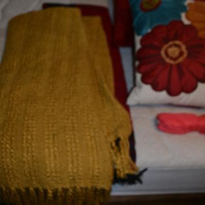 LOT 526 THROW PILLOWS, TWO THROWS AND UMBRELLA