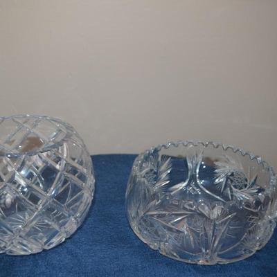 LOT 542 CRYSTAL BOWLS