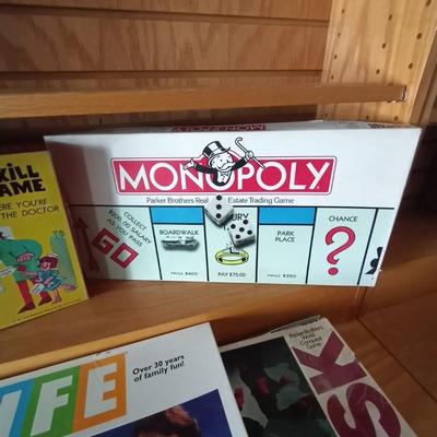 BOARD GAMES LIFE-OPERATION-RISK-MONOPOLY