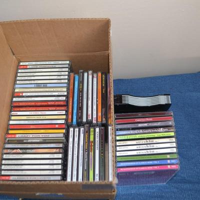 LOT 575   COLLECTION OF CD'S