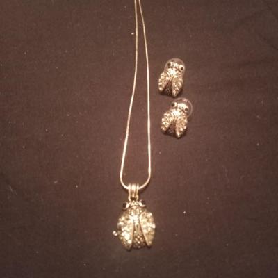 DRAGON FLYS-BUTTERFLYS-LADY BUGS AND OCTOPUS FASHION JEWELRY