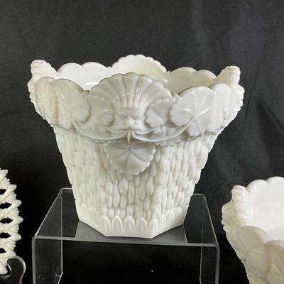 1279 Vintage French Milkglass Flower Pots with Kemple Sheaf of Wheat Plates