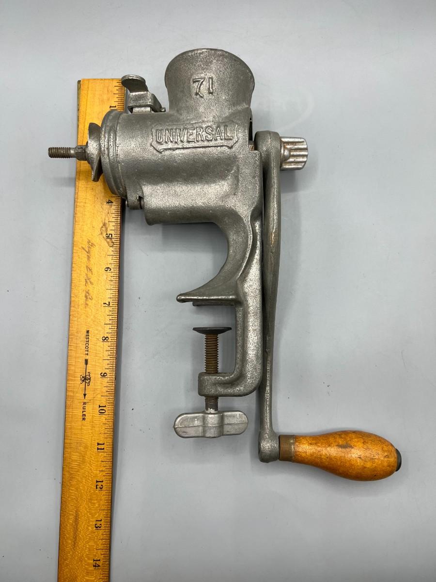 Vintage Universal 71 Hand Crank Meat Grinder