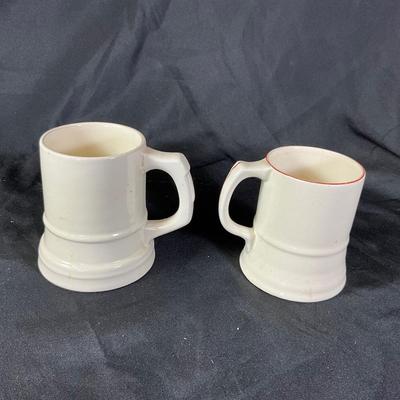 1287 Vintage Wade Heath Pottery Thorens Music Box Mug