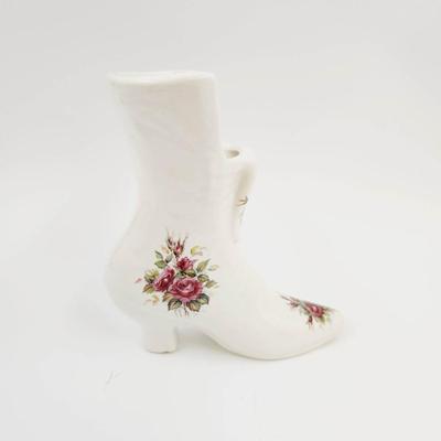 VINTAGE WB ATHENA HAND PAINTED PORCELAIN BOOT