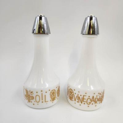 VINTAGE GEMCO OIL & VINEGAR BUTTERFLY BOTTLE SET