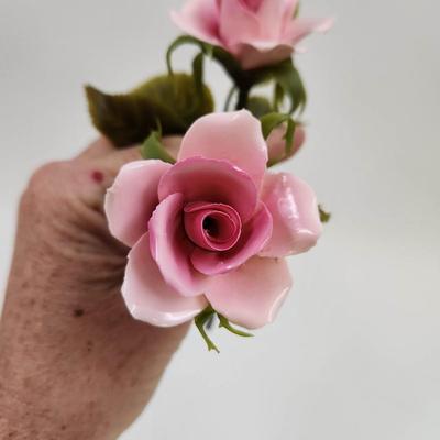 VINTAGE CERAMIC ROSES W/ STEMS