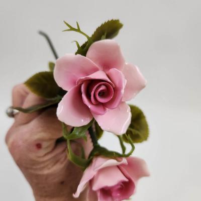 VINTAGE CERAMIC ROSES W/ STEMS