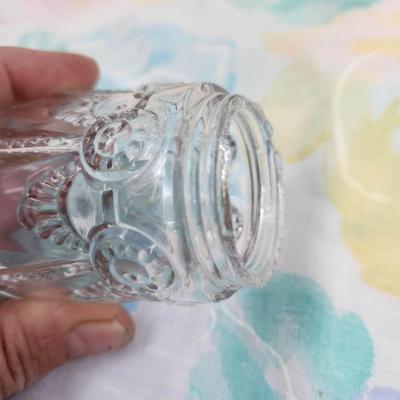 VINTAGE GLASS SALT/ PEPPER & VINEGAR CARRIER